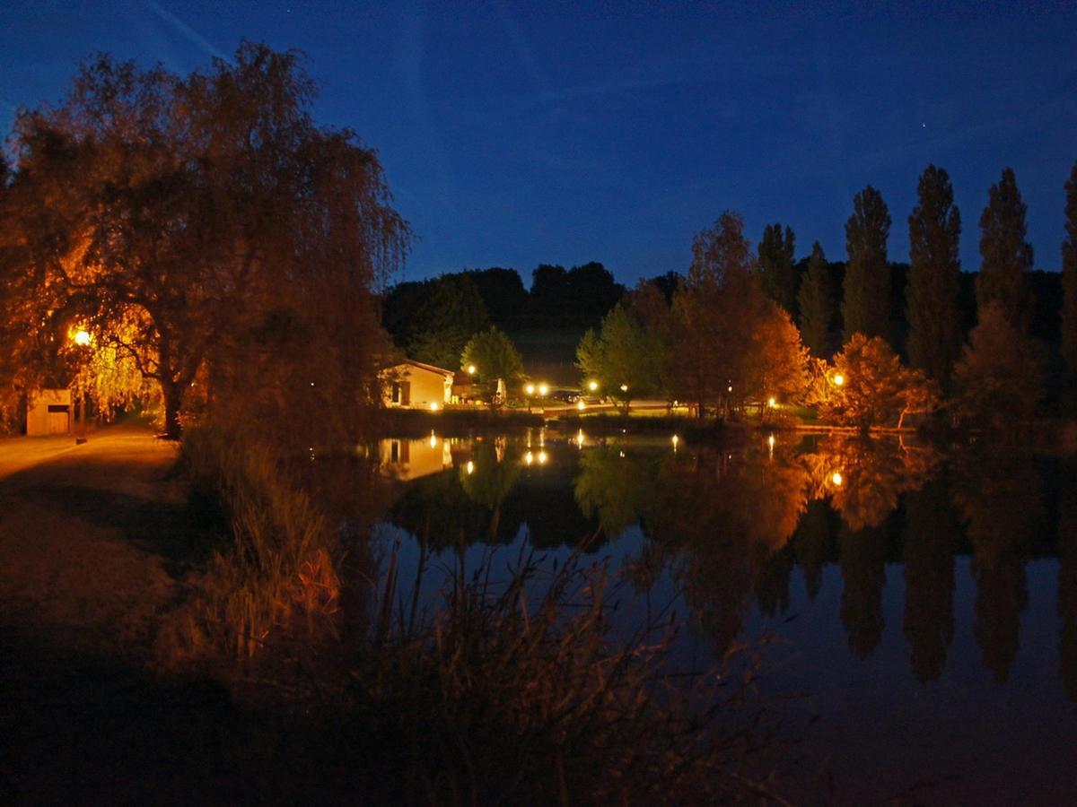 Le Domaine De L'Etang De Sandanet Issac Екстер'єр фото